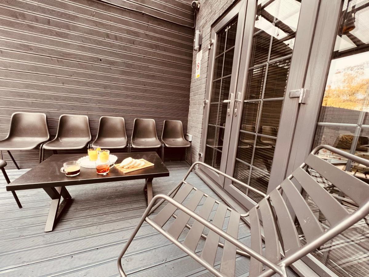Urban Escape *4 Bedroom House* With Free Parking Birmingam Exterior foto