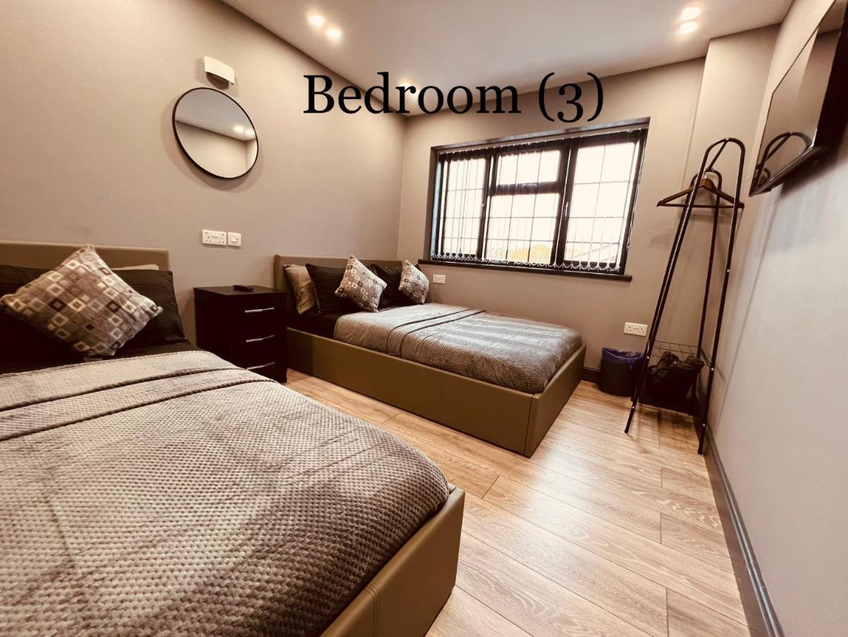Urban Escape *4 Bedroom House* With Free Parking Birmingam Exterior foto